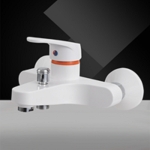 ΠΛΑΣΤΙΚΗ ΜΠΑΤΑΡΙΑ ΜΠΑΝΙΕΡΑΣ ΣΕ ΛΕΥΚΟ ΧΡΩΜΑ